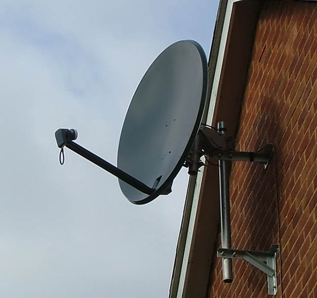 Standard motorised dish with DiSEqC motor